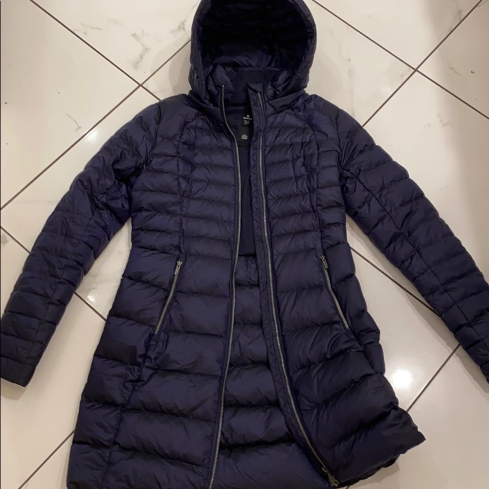 Lululemon Brave the cold jacket
